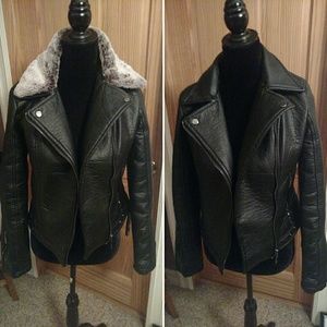 NWOT Thick Faux Leather Coat removable fur collar